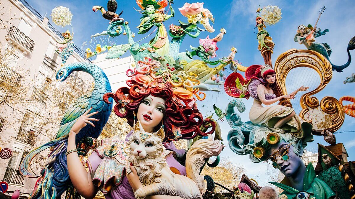 Las Fallas titkai: amikor Valencia lángokba borul