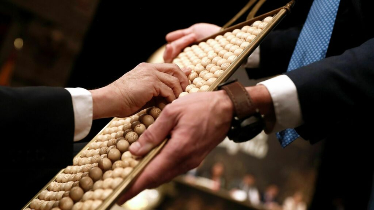 kicsi fagolyók, a spanyol karácsonyi lottóhúzáshoz